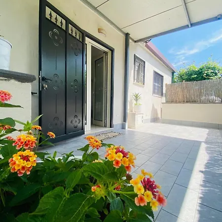Ottaviano B&B 住宿加早餐酒店 奥塔维亚诺