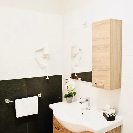 Ottaviano B&B Alojamento de Acomodação e Pequeno-almoço
