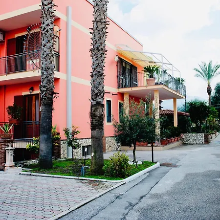 Bed & Breakfast Ottaviano B&B