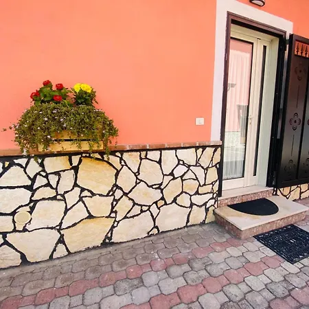 Ottaviano B&B Alojamento de Acomodação e Pequeno-almoço Ottaviano