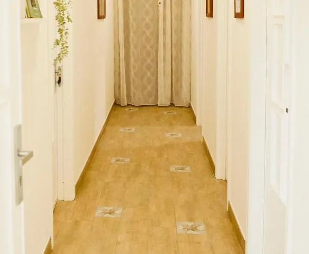 Ottaviano B&B Alojamento de Acomodação e Pequeno-almoço Ottaviano